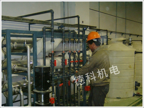 车间内设备安装